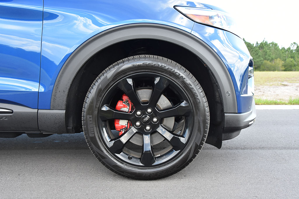 Ford Explorer St Wheel Tire Automotive Addicts