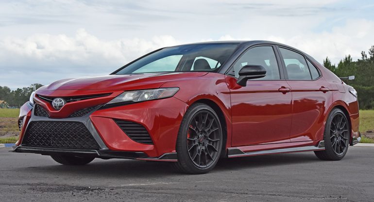 2020 toyota camry trd