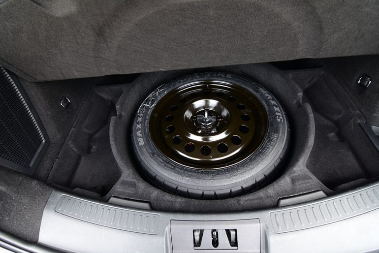 2020 lincoln corsair spare tire