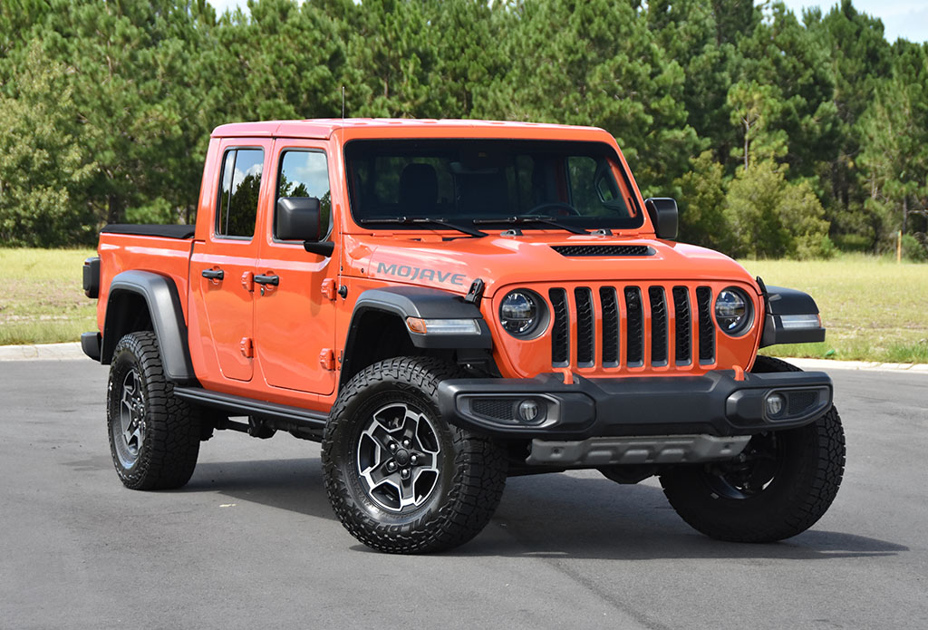 2020 Jeep Gladiator Mojave Review & Test Drive - Quietly Positive