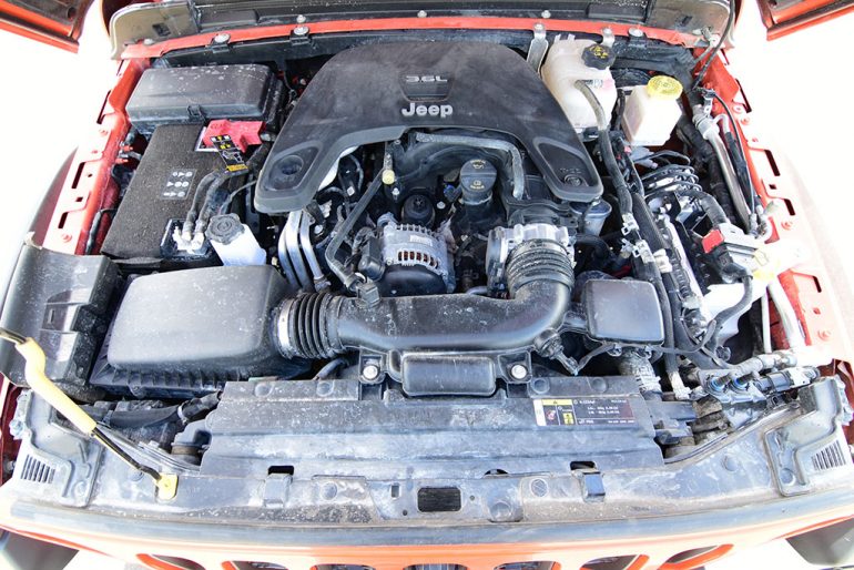 2020 jeep gladiator mojave engine
