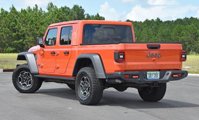 2020 jeep gladiator mojave rear