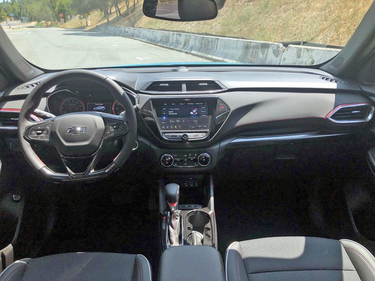 2021 chevrolet trailblazer rs dashboard