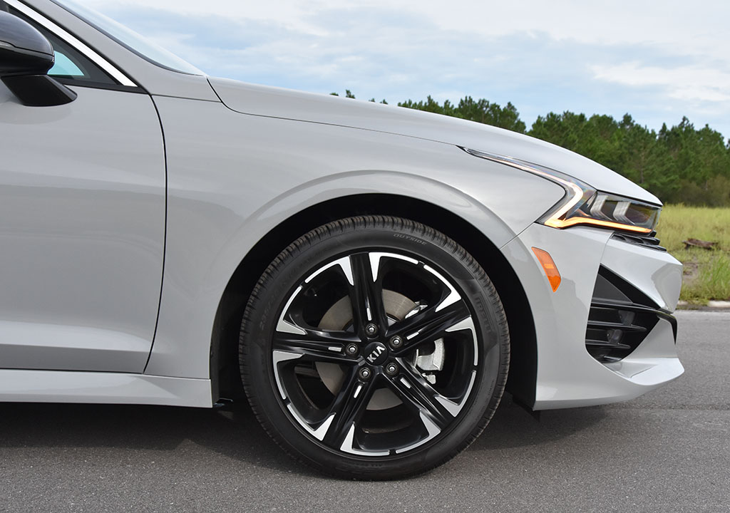 2021kiak5gtline18inchwheeltire Automotive Addicts
