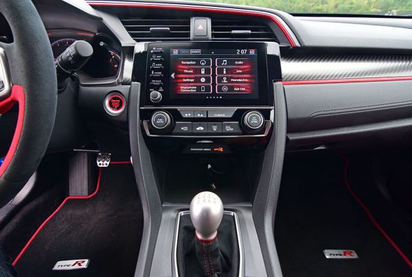 2020 Honda Civic Type R Review & Test Drive : Automotive Addicts