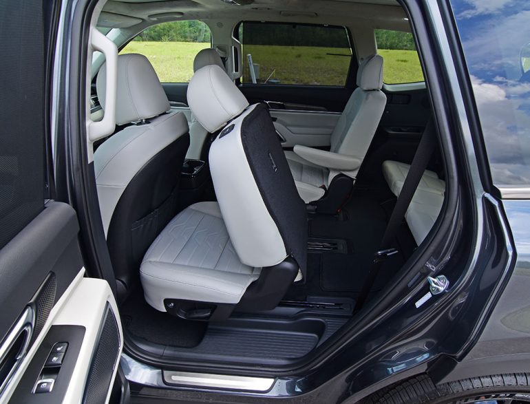 2021 kia telluride nightfall third row access