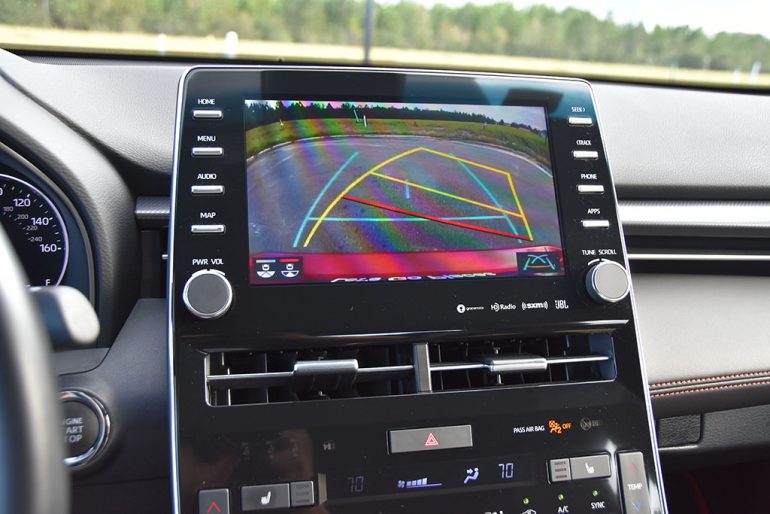 2020 toyota avalon trd backup camera