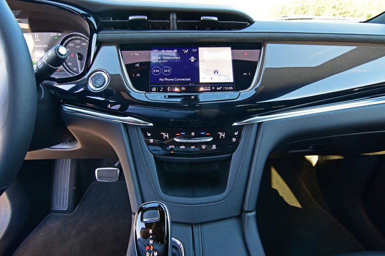 2021 cadillac xt6 8-inch touch screen