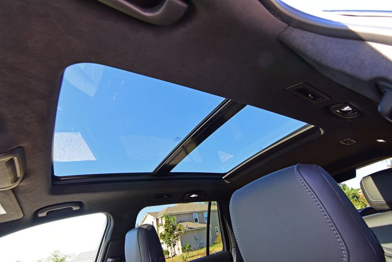 2021 cadillac xt6 sunroof