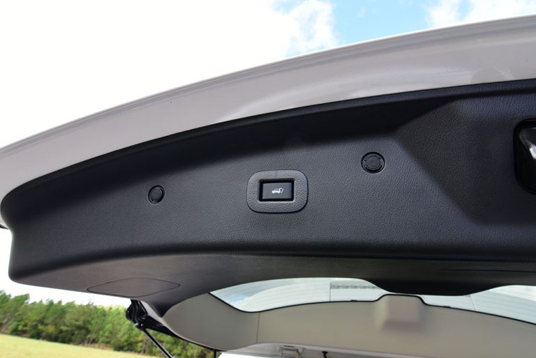 2021 infiniti qx80 liftgate power