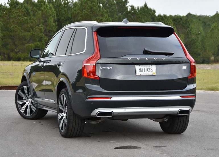 2021 volvo xc90 recharge t8 back