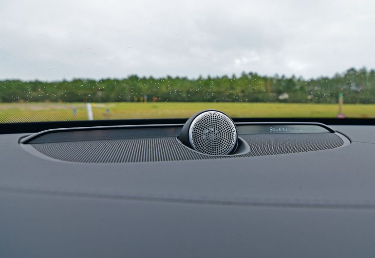 2021 volvo xc90 recharge t8 bw tweeter