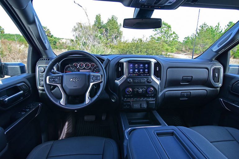 2021 chevrolet silverado 2500HD diesel dashboard