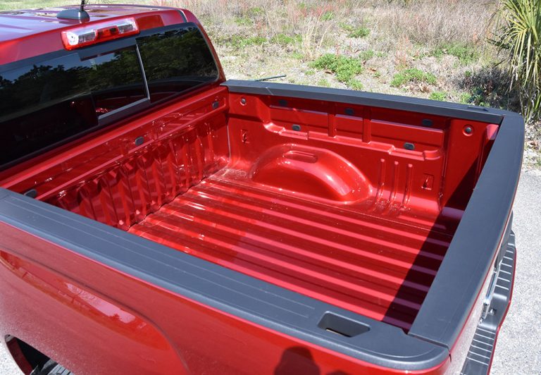 2021gmccanyonat4truckbed1 Automotive Addicts