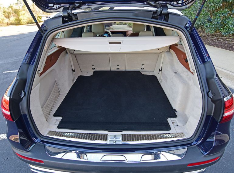 2021 mercedes-benz e450 all-terrain wagon cargo