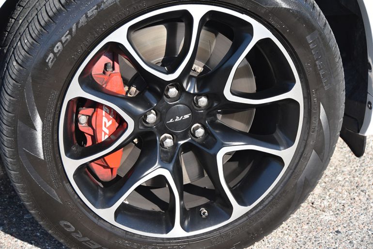 2021 dodge durango srt hellcat wheel tire brakes