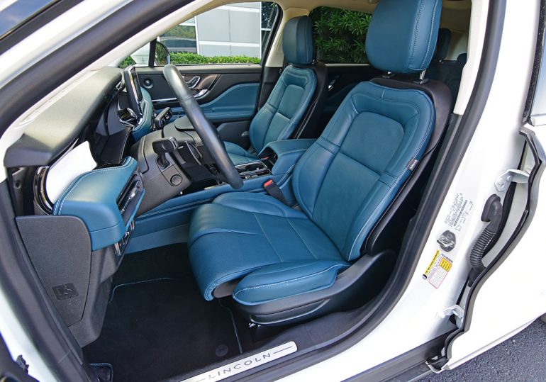 2021 lincoln corsair reserve front seats