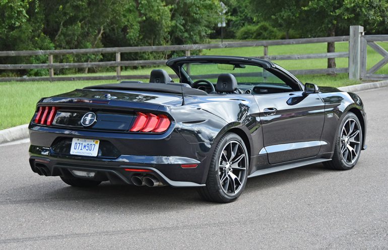 2021 ford mustang convertible ecoboost hpp rear