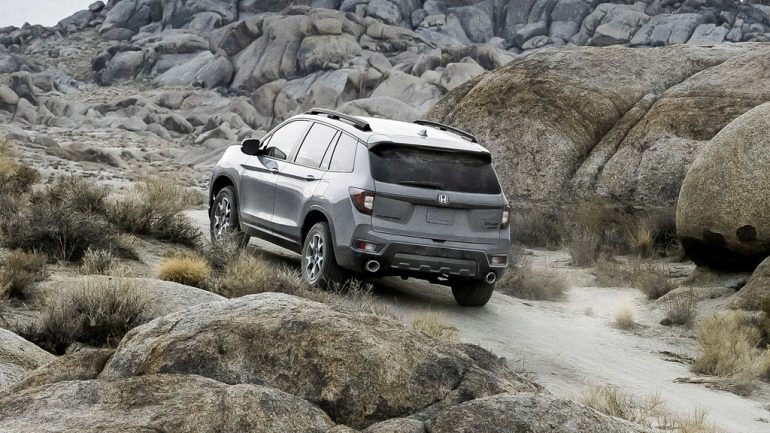 2022 honda passport trailsport rear