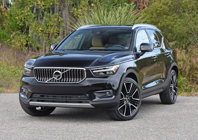 2022 volvo xc40 t5 awd inscription