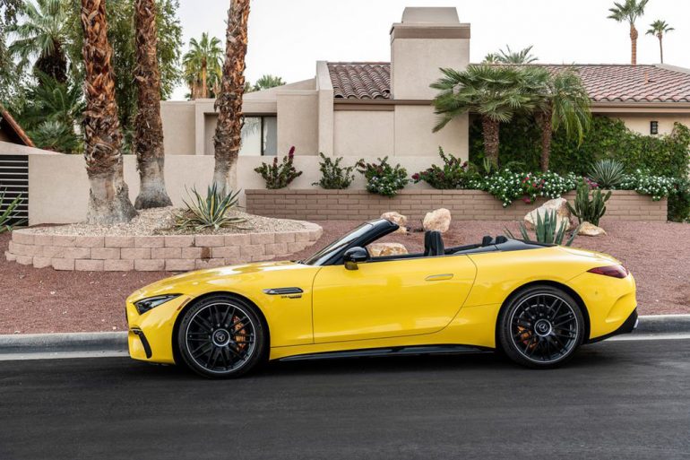 2022 mercedes-amg sl63 side