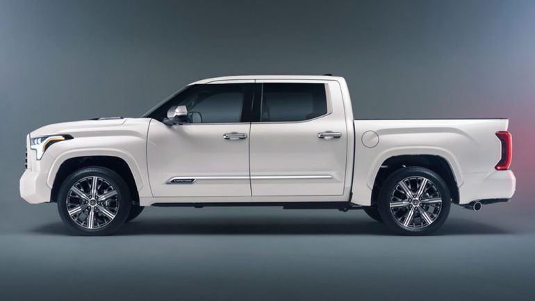 2022 toyota tundra capstone side