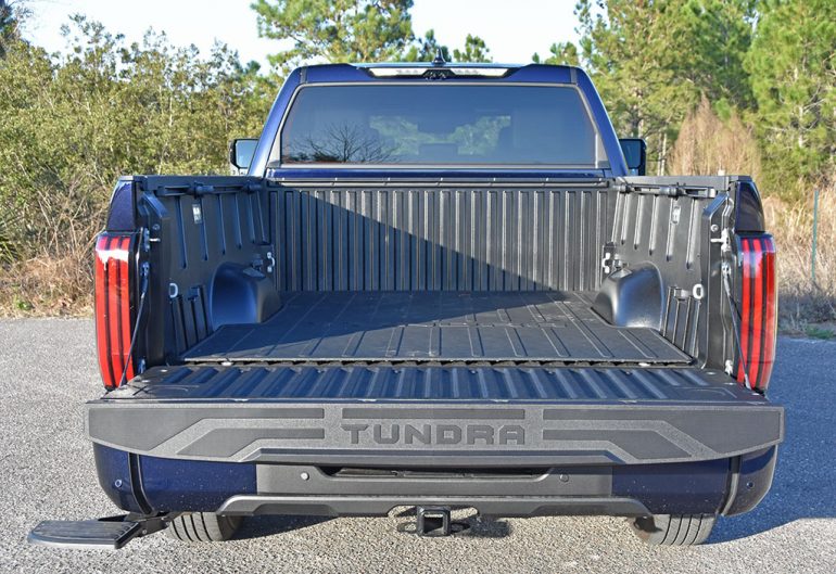 2022 toyota tundra platinum 4x4 truck bed