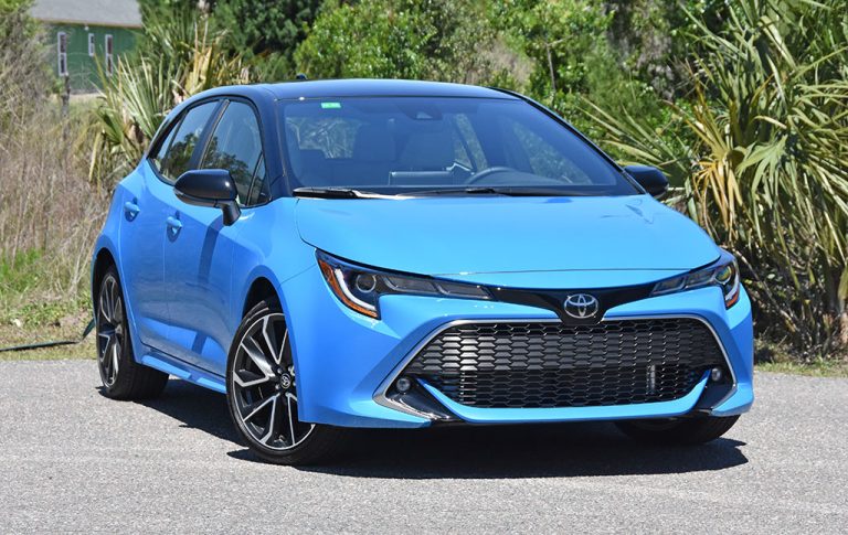 2022 Toyota Corolla Hatchback XSE Review & Test Drive : Automotive Addicts