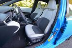 2022 toyota corolla hatchback xse front seats