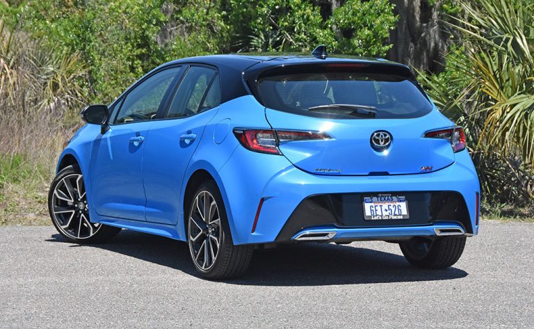 2022 Toyota Corolla Hatchback XSE Review & Test Drive : Automotive Addicts