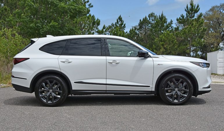 2022 acura mdx a-spec side