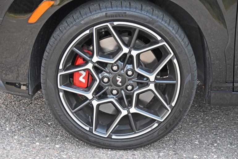 2022 hyundai kona n 19-inch wheels