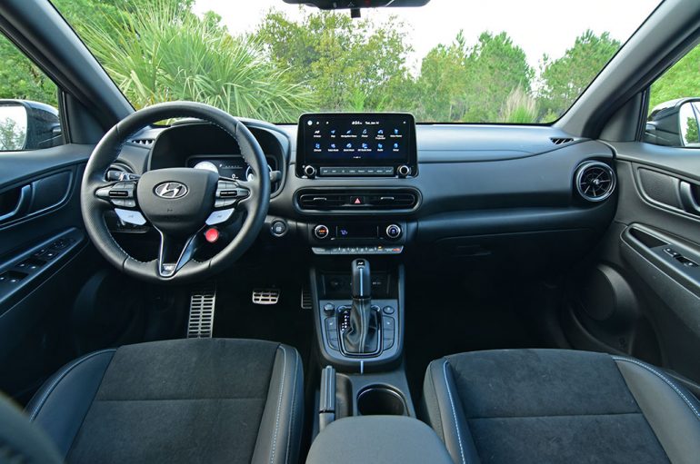 2022 hyundai kona n dashboard