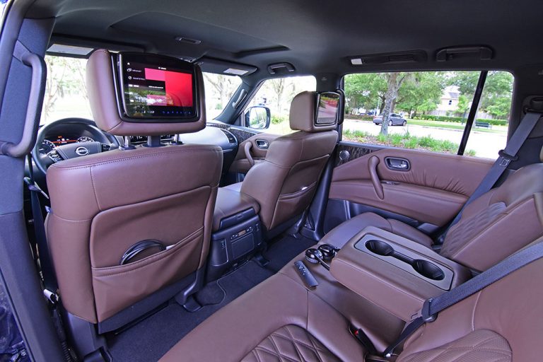 2022 Nissan Armada Platinum Interior