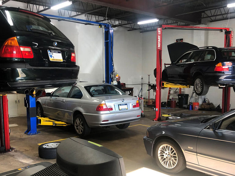 What To Look For When Choosing A Car Repair Workshop : Automotive Addicts