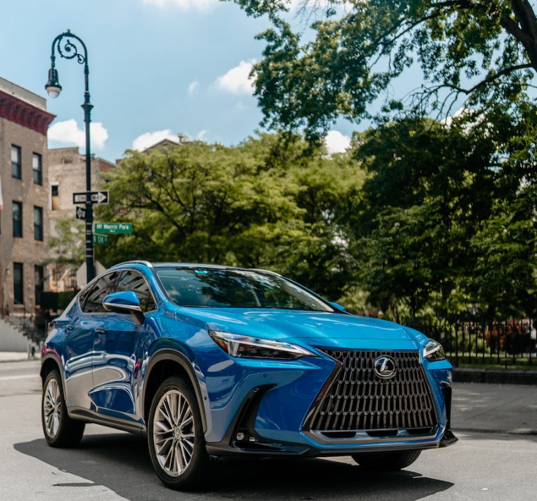 Lexus NX