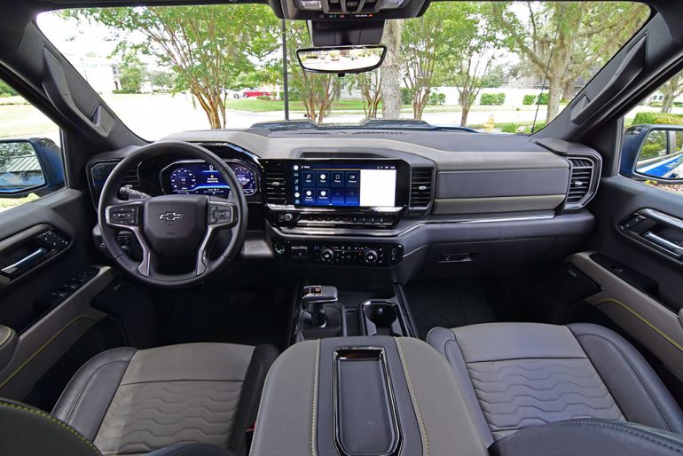 2022 chevrolet silverado 1500 ZR2 dashboard