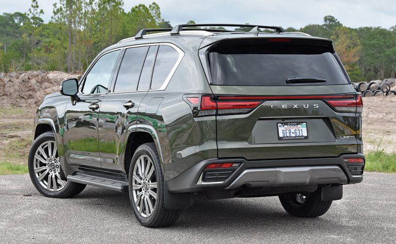 2022 lexus lx 600 ultra luxury rear