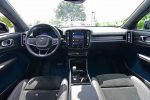 2022 volvo c40 recharge ultimate dashboard