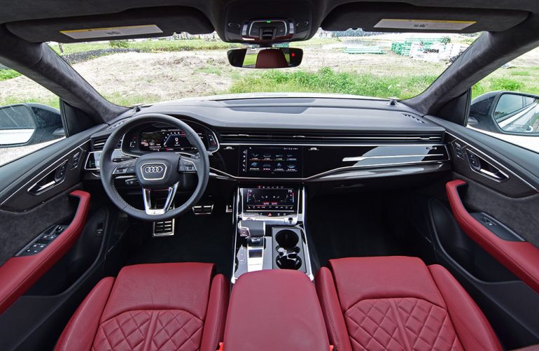 2022 audi sq8 prestige dashboard