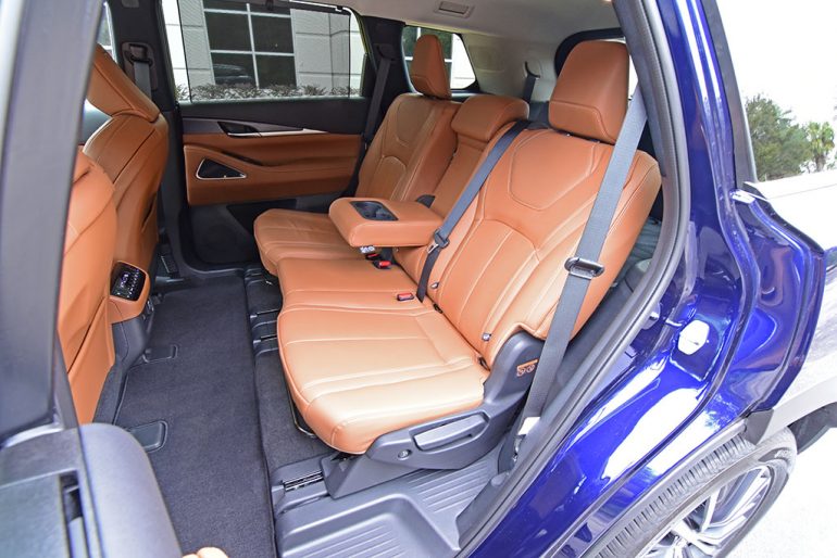 2023 infiniti qx60 sensory awd 2nd row seats