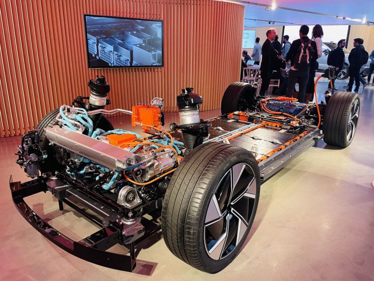 Introducing The All New All Electric 2024 Volvo EX90 Automotive Addicts Introducing The All New All Electric 2024 Volvo EX90 Automotive Addicts