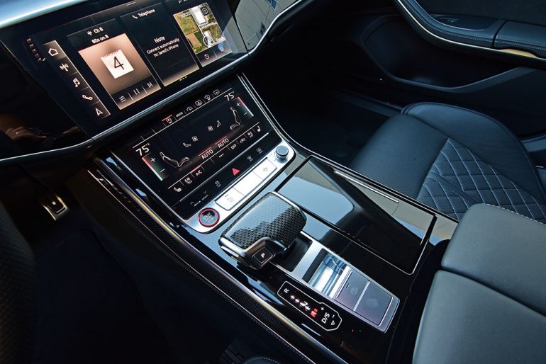 2022 audi s8 shifter