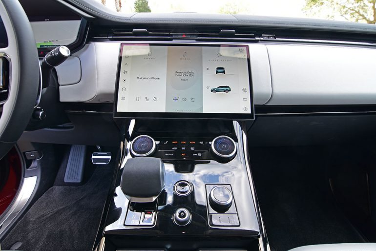 2023 land rover range rover sport first edition touchscreen