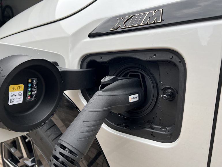 2023 bmw xm phev charging