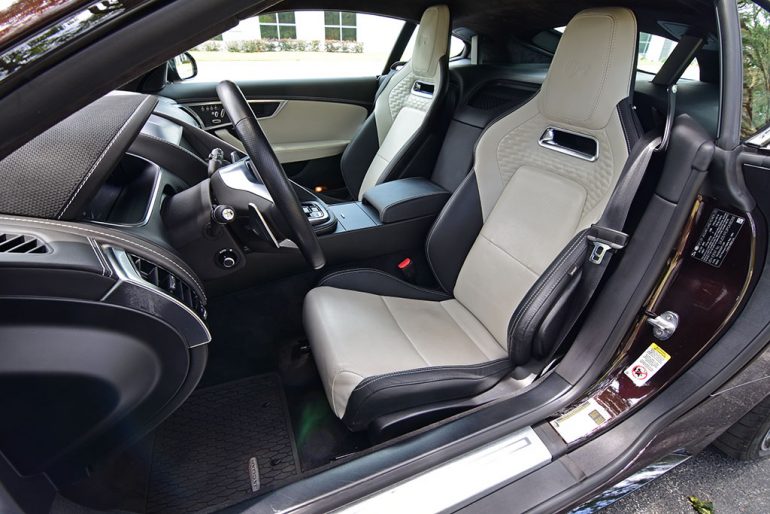 2023 jaguar f-type r coupe seats