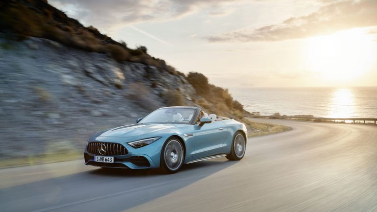 2023 Mercedes-AMG SL 43 Comes to America with Healthy 4-Cylinder-Turbo Power