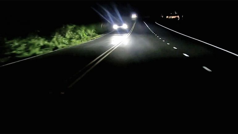 New LED Automotive Headlights Have a ‘Glaring’ Issue In America – What Do We Do?