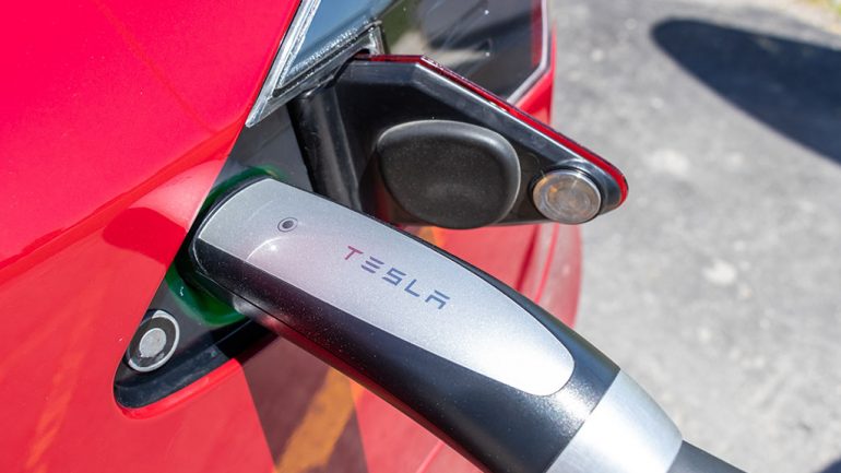 US Industry Group to Write Standards for Tesla NACS EV Plug Leading to Widespread Use