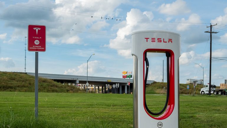 Tesla Wins Again as Texas Requires State-backed Charging Stations to Include its NACS Plug